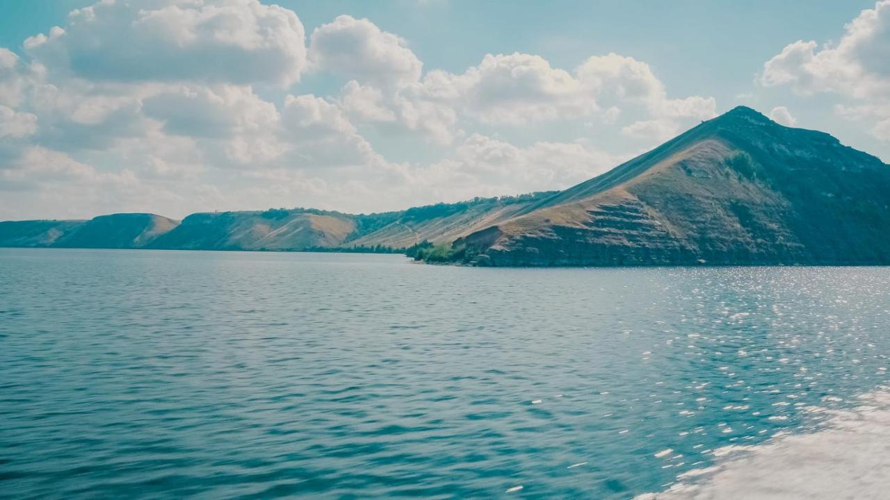 Отель Яхт Клуба Маяк Днестровка Экстерьер фото